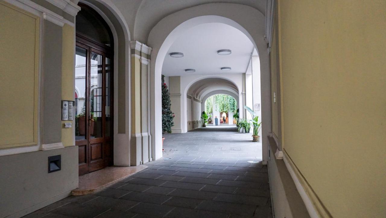 Residenze Umberto I Apartment Mantova Exterior foto